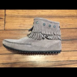 Minnetonka moccasins